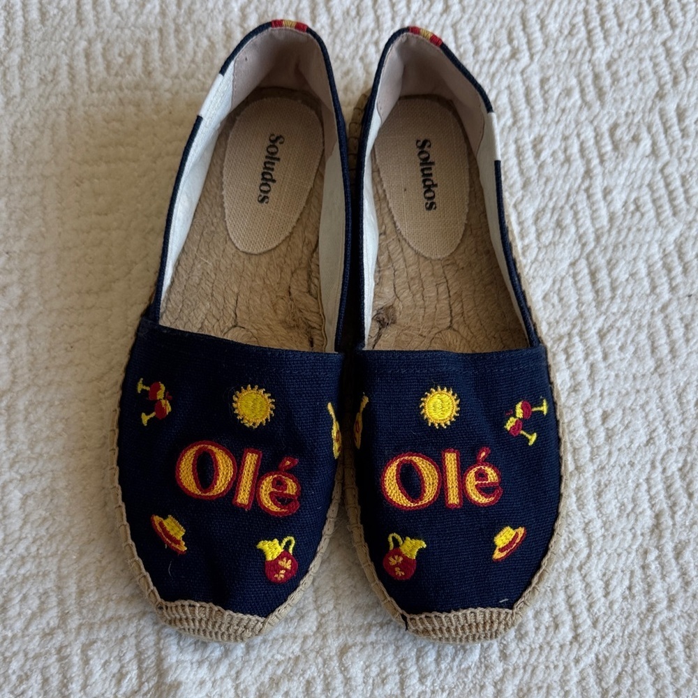 NWOT Soludos Espadrille Armada Blue Spain with Colorful Embroidery Sz 8-8.5
